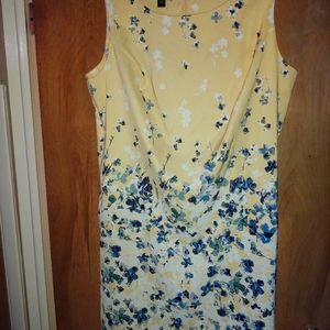 20W Yellow floral dress